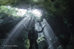 Cenote dive Mexico by Graham Watters 